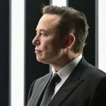 Elon_Musk-TESLA_1648358224273_1648358224486