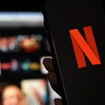 Netflix-starts-linking-iPhone-and-iPad-users-to-an-external-sign-up-page